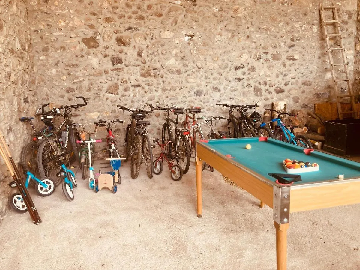 Mas Teixidor, Masia entre Girona y la Costa Brava Caldes de Malavella España